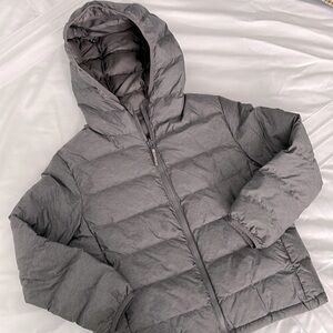 Kids UNIQLO gray puffer jacket- size 7/8
